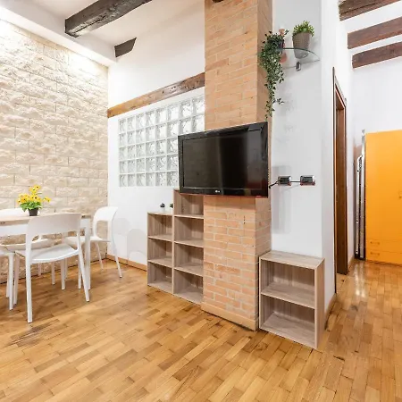 Cozy Castle Loft Cagliari